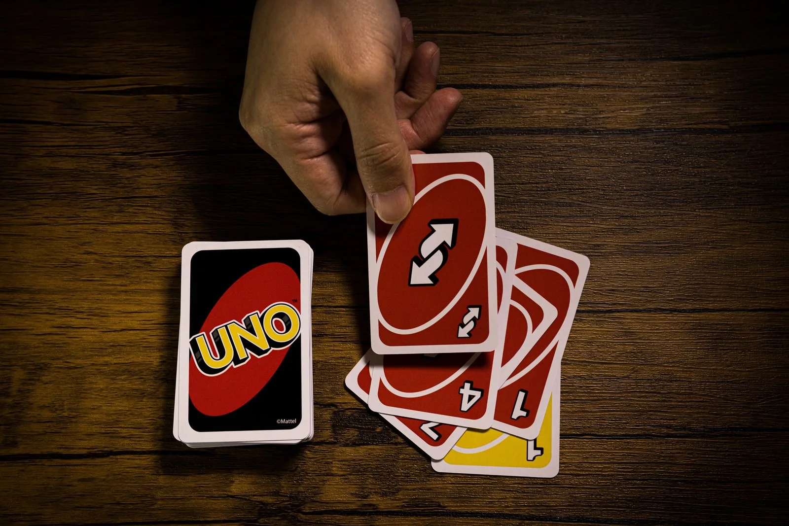【UNO】リバースカードの活用法は?ローカルルールも調査!